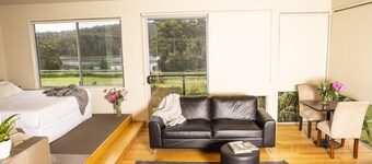 Little Norfolk Bay Events And Chalets