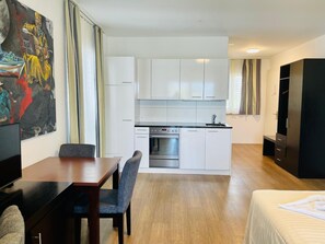 Unclassified image, 3 of 33, button - Hotel Swiss Bellevue (Kreuzlingen)