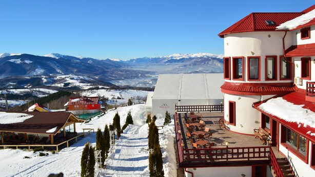 View from property - Hotel Rusu (Petrosani)