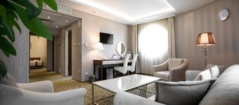 Elixv R Medical Wellness Hotel
