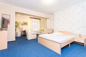 Room - Hotel Grand (Tanvald)