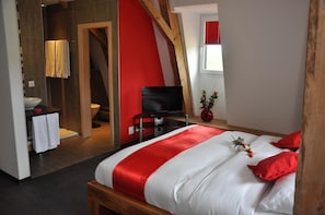 Unclassified image, 4 of 23, button - Le Relais Du Chv Teau Monney (Courtion)