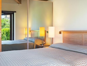 Room - Tassido Coda Resort (Villalago)