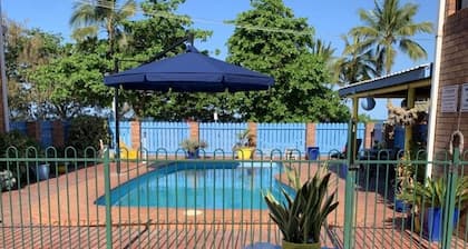 Sandpiper Motel