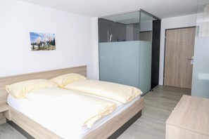 Room - Hotel Traube Garni (Küttigen)