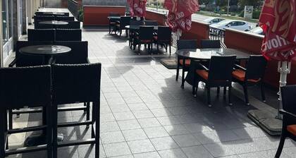 Hotel Gari A