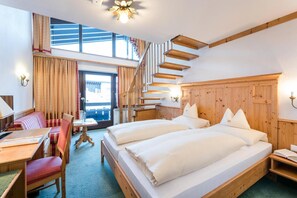View from property - Cresta Alpin Sport Hotel (Lech am Arlberg)