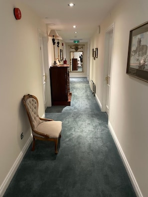 Lobby - The Portaferry Hotel (Portaferry)