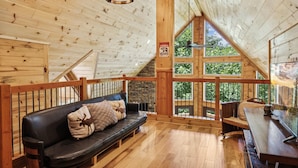 Room - Creekside Manor 3 Bedroom Cabin By Redawning (Gatlinburg)