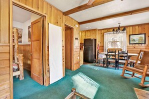 Lobby - Bear Paw Cottage #2395 (Big Bear Lake)