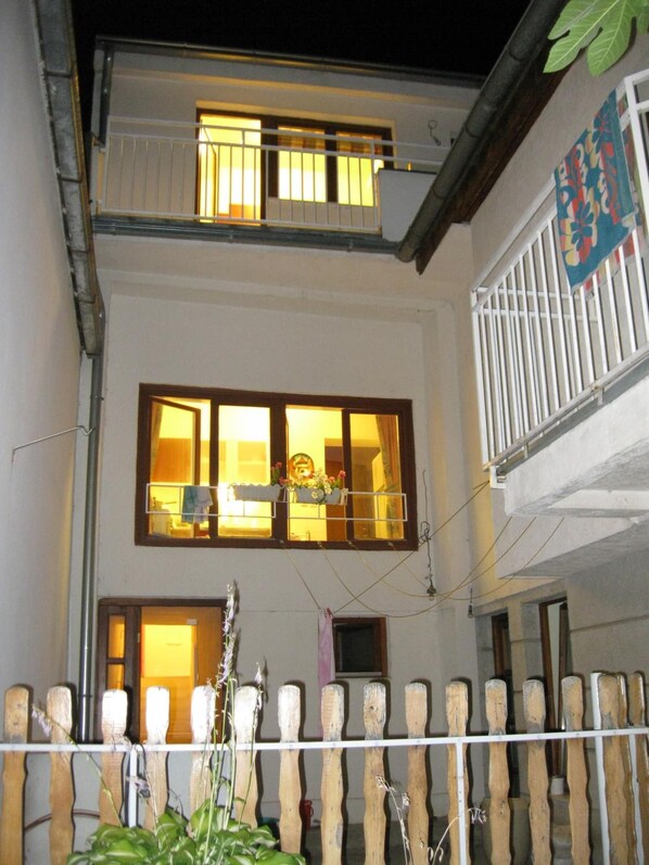 View from property - Hostel Oasis (Belgrade)