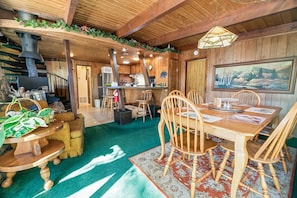 Room - A Ski View (Big Bear Lake)