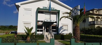 Hotel Jorge V