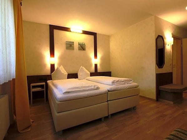 Room - Hotel Restaurant Und Gv Stehaus Lv Wen (Suessen)
