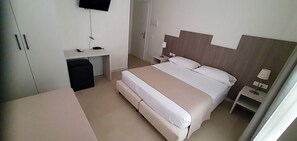 Unclassified image, 3 of 45, button - Hotel L'ogliera (Marciana)