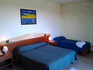 Unclassified image, 5 of 57, button - Hotel Il Melograno (Tempio Pausania)