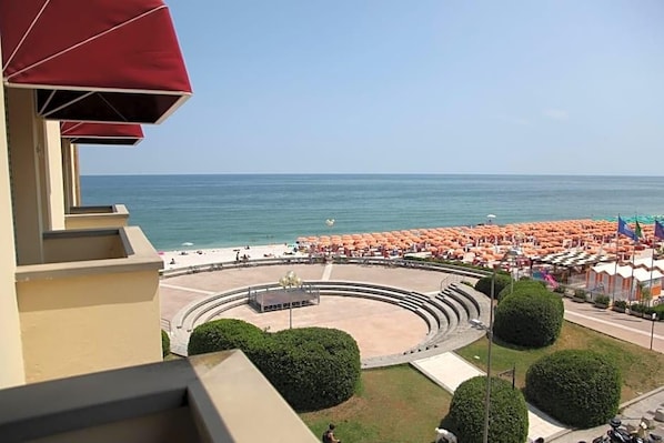 Unclassified image, 1 of 26, button - Hotel Cristallo (Fano)