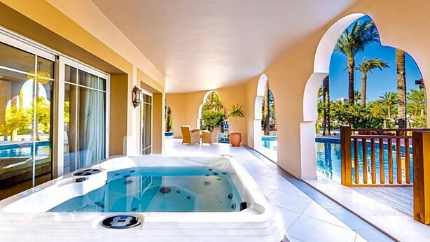 Room - Grand Palace Adults Only 18 Years Plus (Hurghada)