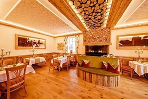 Unclassified image, 2 of 35, button - Hotel Kepplers Ecke (Wingerode)