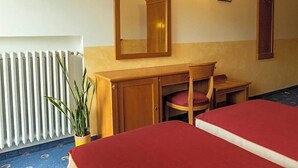 Unclassified image, 4 of 21, button - Hotel Ristorante Centrale (Rovere Veronese)