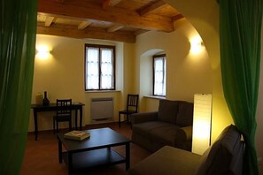 Living area - Locanda Il Monastero (Luni)