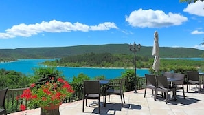 Lobby - Auberge Des Salles (Les Salles-sur-Verdon)