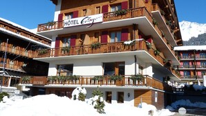 View from property - Hotel Ermitage Verbier (Bagnes)