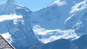 View from property - Hotel Ermitage Verbier (Bagnes)
