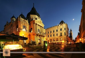 Unclassified image, 2 of 35, button - Hotel F Enix (Pecs)