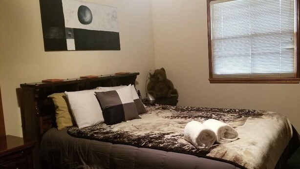 Room - Wanita's Retreat (Big Bear Lake)