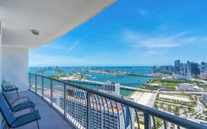 Property grounds - Deluxe Miami City View (Miami)