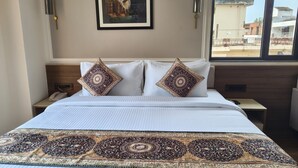 Room - Sterling Varanasi (Varanasi)