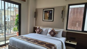 Room - Sterling Varanasi (Varanasi)