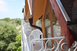 Unclassified image, 3 of 86, button - Complex Dobrudja (Balchik)