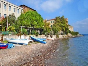 Unclassified image, 2 of 51, button - Albergo Ape Elbana (Portoferraio)