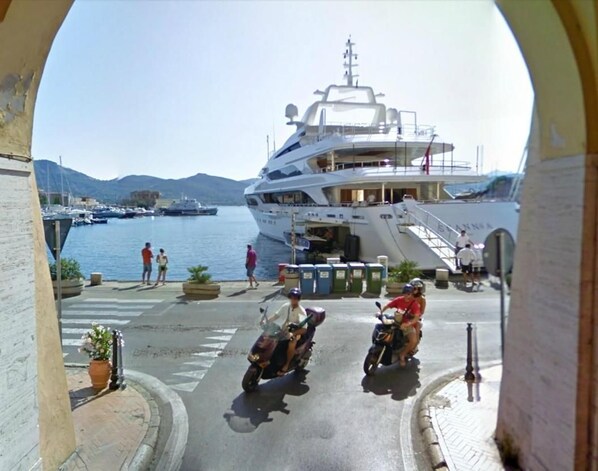 Unclassified image, 1 of 51, button - Albergo Ape Elbana (Portoferraio)