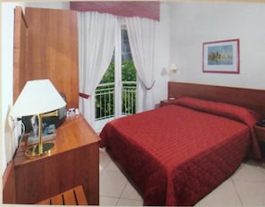 Unclassified image, 5 of 6, button - Albergo Metauro (Fano)