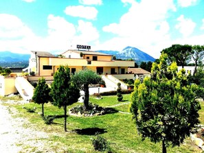 View from property - Hotel Vittoria (Torrecuso)