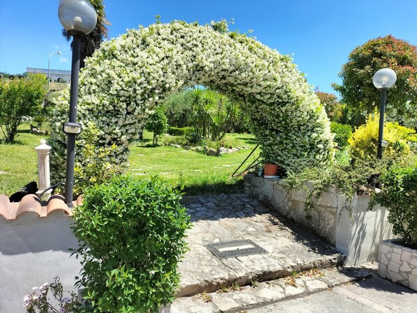 View from property - Hotel Vittoria (Torrecuso)