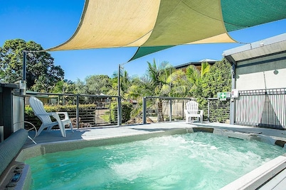 Tiaro Tourist Stopover