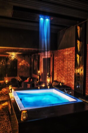 View from property - Bijou Hotel / Love And Romance (Kallnach)