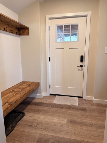 Beautiful 2-bedroom, 2-bathroom house with a yard in beautiful Halfway Oregon.