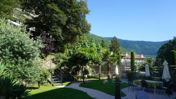 Unclassified image, 1 of 28, button - Guesthouse Dolomiten (Egna)