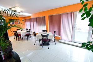 View from property - Family Hotel Victoria Gold (Mineralni Bani)