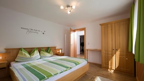View from property - Berghof Geisler (Finkenberg)