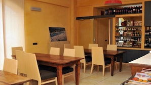 Unclassified image, 2 of 21, button - La Locanda Del Buon Formaggio (Tito)