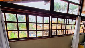 View from property - Hostel Lagoa Do Sol (Saquarema)