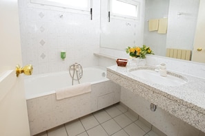 View from property - Hôtel 4c (Cluses)
