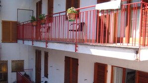 Unclassified image, 3 of 36, button - Albergo Luca (Ivrea)