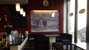 Unclassified image, 2 of 20, button - Tankbar's Hotelchen (Heroldsberg)